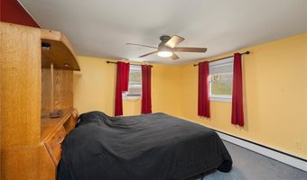 1737 Wampanoag Trl, Barrington, RI 02806