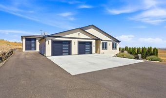 55702 N 370 Pr NE, Benton City, WA 99320