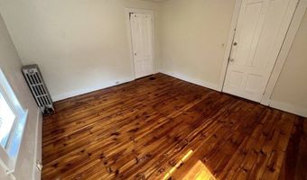 986 S East St #A, Amherst, MA 01002