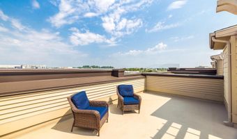 44750 TIVERTON Sq, Ashburn, VA 20147