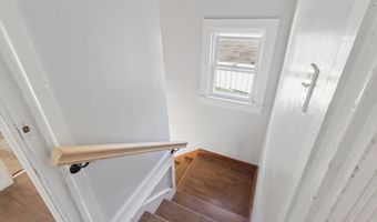 418 Woodworth Ave, Alma, MI 48801