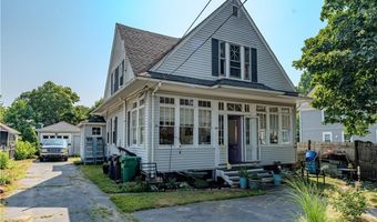 48 Central St, Warwick, RI 02886