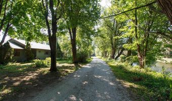 915 Fiske Rd, Alburgh, VT 05440