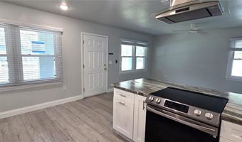 132 JAMES St, Auburndale, FL 33823