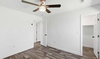 317 Creekside Dr, Albertville, AL 35950