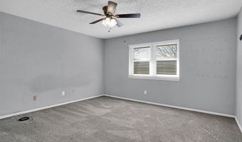 605 Cambridge Dr, Altus, OK 73521