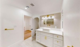 4380 W 28th St, Los Angeles, CA 90018