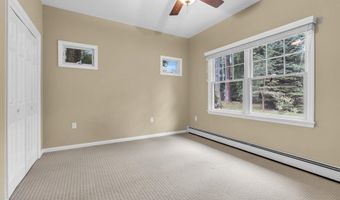 10 Greenwood Pl, Middletown, NJ 07748