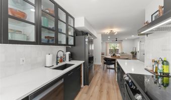 496 W PAR St 4, Orlando, FL 32804