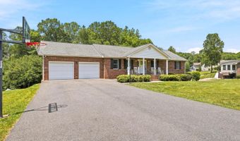 419 Holly Hills Dr, Altavista, VA 24517