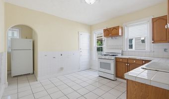 23 Santuit St, Boston, MA 02124