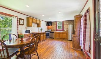 2934 College St, Austinburg, OH 44010