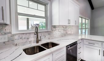 1272 Otho St, Abbeville, AL 36310