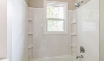 1533 Ridgewood Ave, Ames, IA 50010