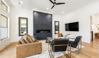 2808 Palisades Cir, Bentonville, AR 72712