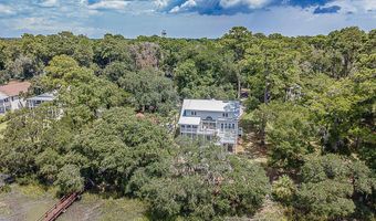 62 Meridian Rd, Beaufort, SC 29907