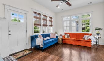 81 7th Ave, Atlantic Highlands, NJ 07716