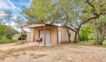 156 Home Place Dr, Adkins, TX 78101