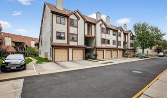 6010 CURTIER Dr F, Alexandria, VA 22310