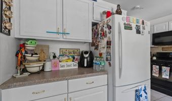 5 Bethel Ct, Alloway, NJ 07461