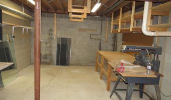 30 KINGS GRANT Rd, Hockessin, DE 19707