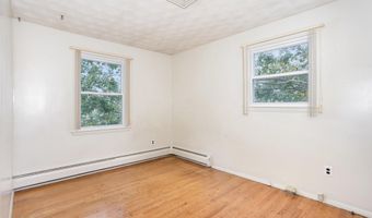 2400 RAMBLEWOOD Rd, York, PA 17408