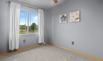 562 Lexington Dr, Oregon, WI 53575