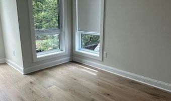 4319 HARRISON St NW #6, Washington, DC 20015