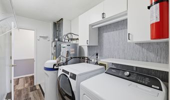 8449 Inland Dr, Avon, IN 46123