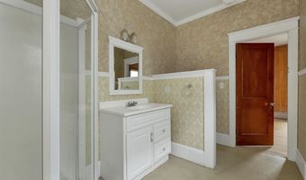 59 High St, Berlin, NH 03570