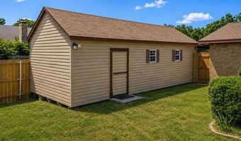 2114 Oakglen Dr, Ardmore, OK 73401