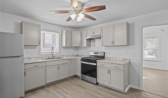 5 Nelson St, East Providence, RI 02916