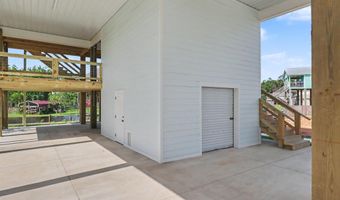 5011 Tennessee St, Bay St. Louis, MS 39520