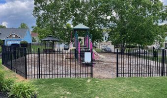 12 Redwood Dr, Adairsville, GA 30103