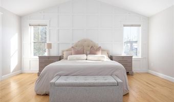 450 Carrs Pond Rd, East Greenwich, RI 02818