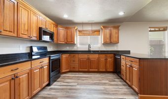 1054 E Ashdown Forest Rd, Cedar City, UT 84721