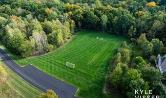 7787 S Gracemoor Ct SE, Alto, MI 49302