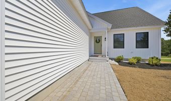 8 Robin Way 7, Chester, NH 03036