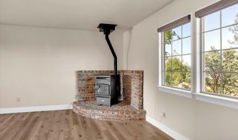 19250 Hill St, Anderson, CA 96007
