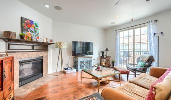3885 Asbury Ln, Addison, TX 75001