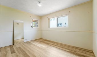 1300 Oak Ave, Carlsbad, CA 92008