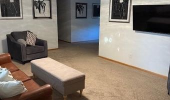 1516 N Dakota St, Aberdeen, SD 57401