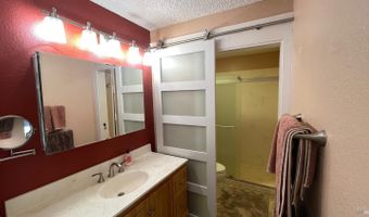 2417 San Joaquin Ct, Santa Rosa, CA 95401