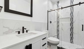 23 Rio Vista Dr, Alpine, NJ 07620