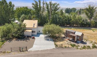 32337 Belle Ave, Bruneau, ID 83604