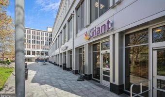 3001 VEAZEY Ter NW 710, Washington, DC 20008