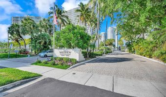 20505 E Country Club Dr 137, Aventura, FL 33180