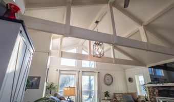 749 State Highway Hh, Alton, MO 65606