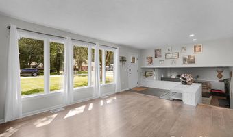 9049 VICTOR Ave, Jenison, MI 49428