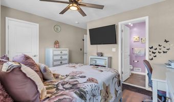 2 Berkeley Crossings Way, Bayville, NJ 08721